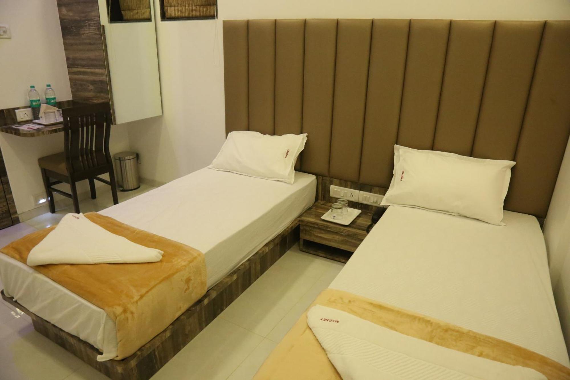 Hotel Magnum Airport T-2 Mumbai Ngoại thất bức ảnh