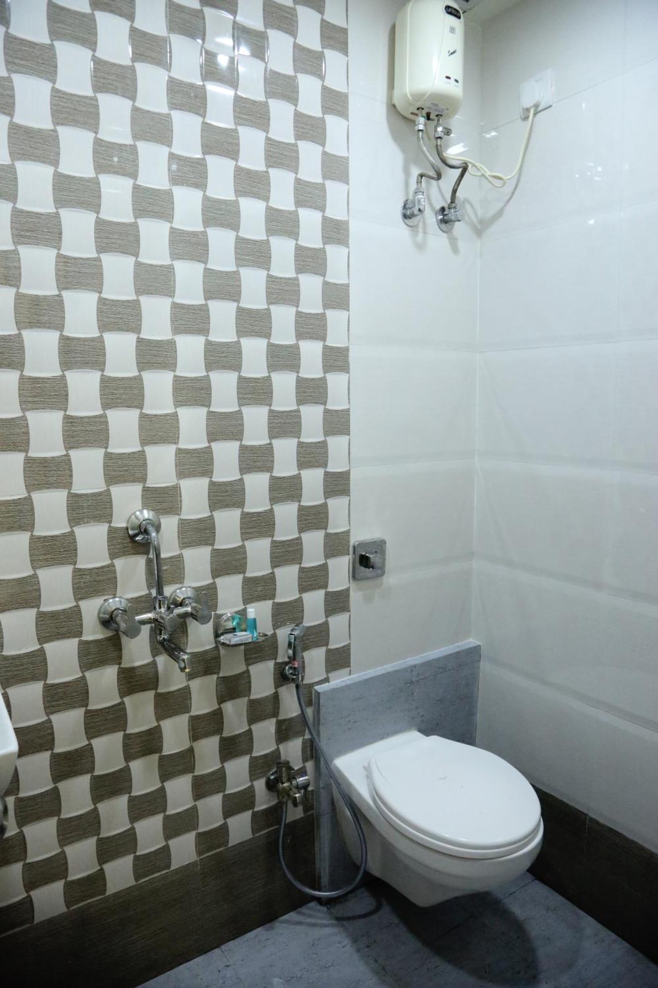 Hotel Magnum Airport T-2 Mumbai Ngoại thất bức ảnh